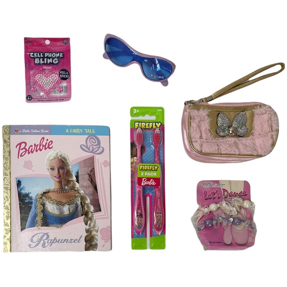 Barbie Love Girls Bundle Lot Barbie Dolls Book Sunglasses Nails Hair Accessories - Picture 8 of 16